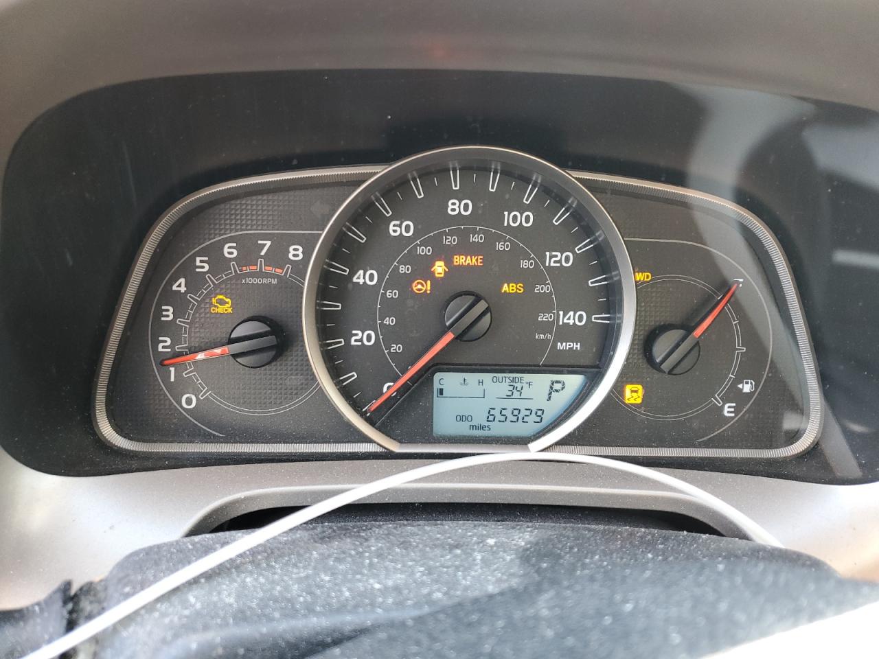 2014 TOYOTA RAV4 XLE - JTMRFREV2ED094882 — photo 9