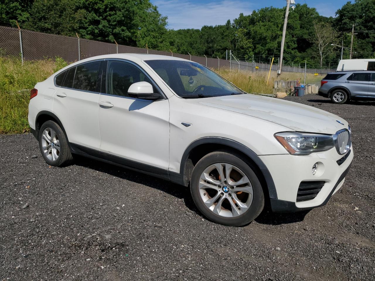 2015 BMW X4 XDRIVE2 - 5UXXW3C51F0M89005 — photo 3