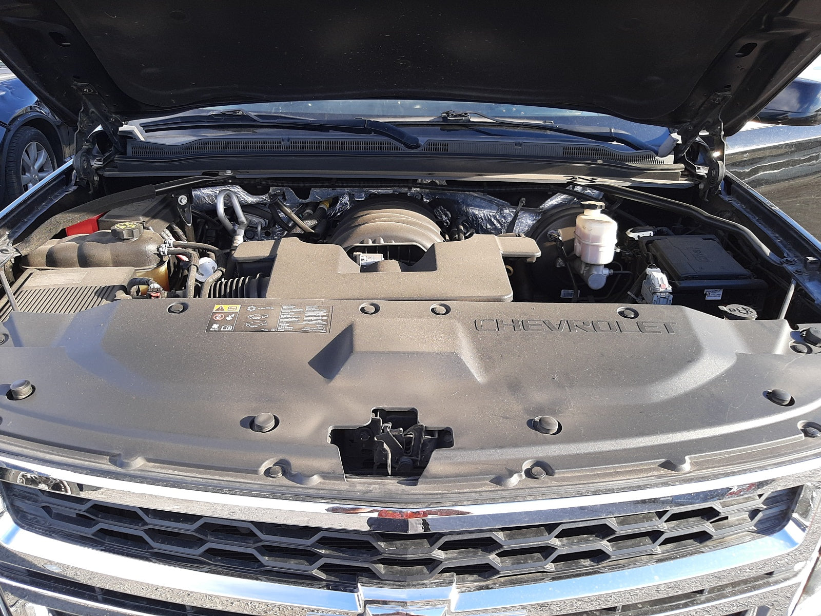 2015 CHEVROLET SUBURBAN C - 1GNSCJKC2FR518944 — photo 7