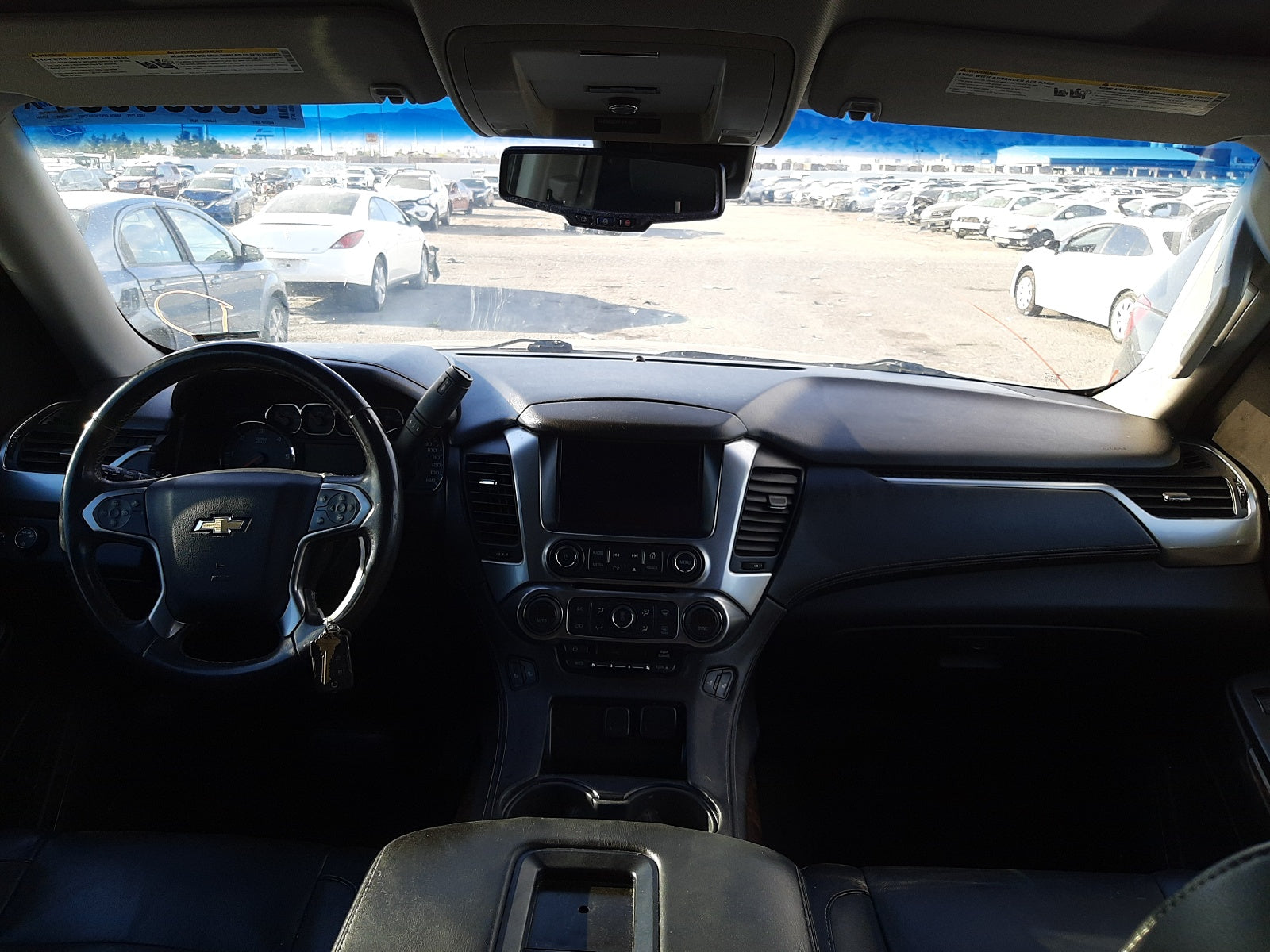 2015 CHEVROLET SUBURBAN C - 1GNSCJKC2FR518944 — photo 9