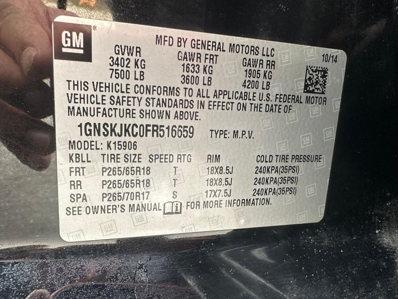 2015 CHEVROLET SUBURBAN K - 1GNSKJKC0FR516659 — photo 10