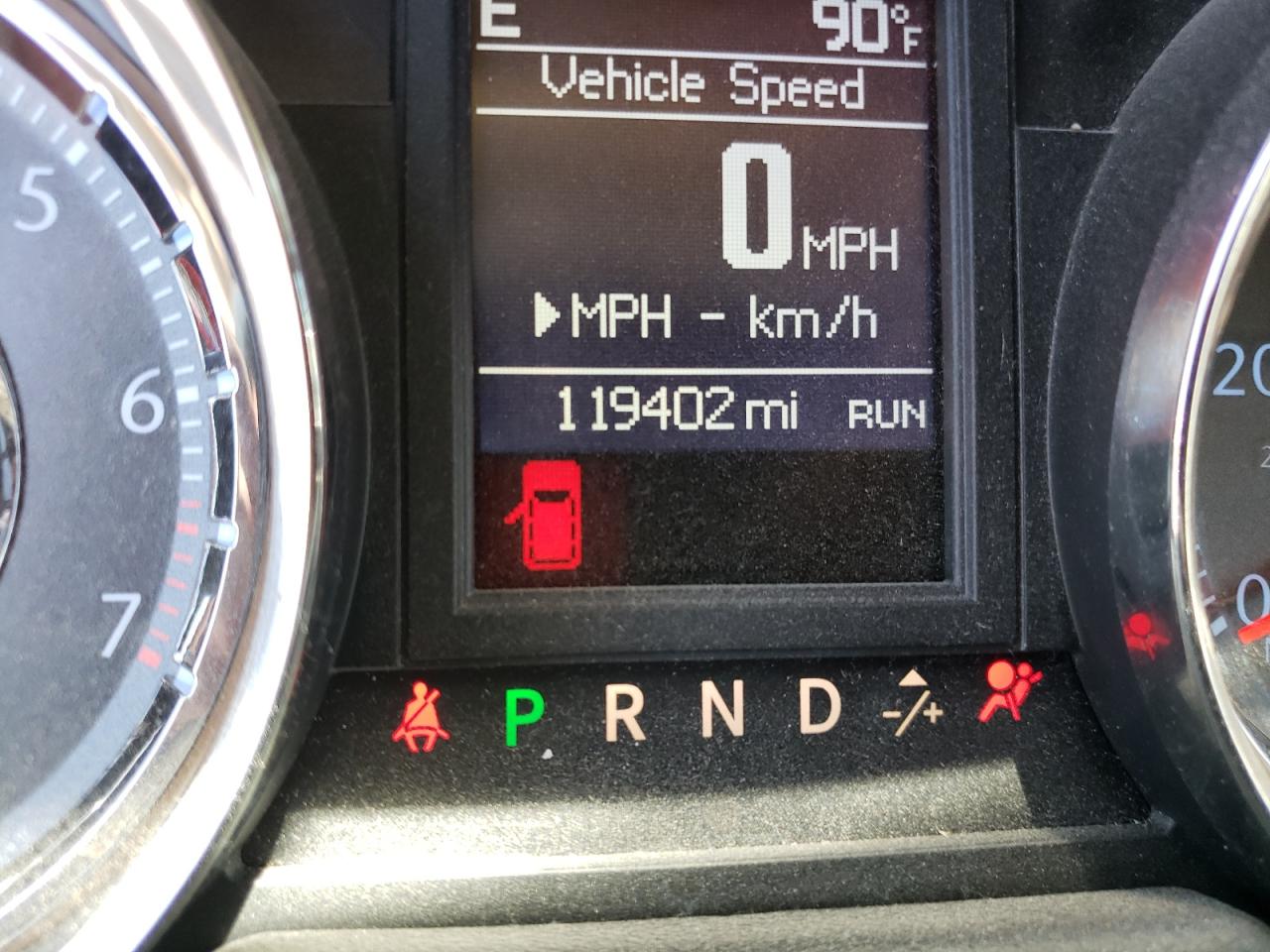 2015 CHRYSLER TOWN & COU - 2C4RC1BG9FR538001 — photo 8