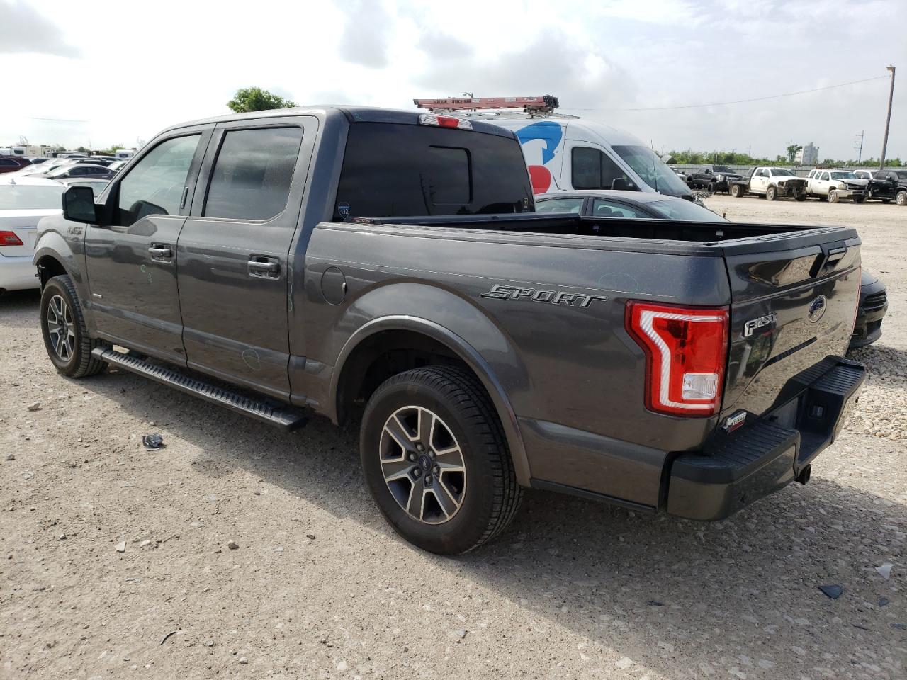 2015 FORD F150 SUPER - 1FTEW1CPXFKE72870 — photo 2