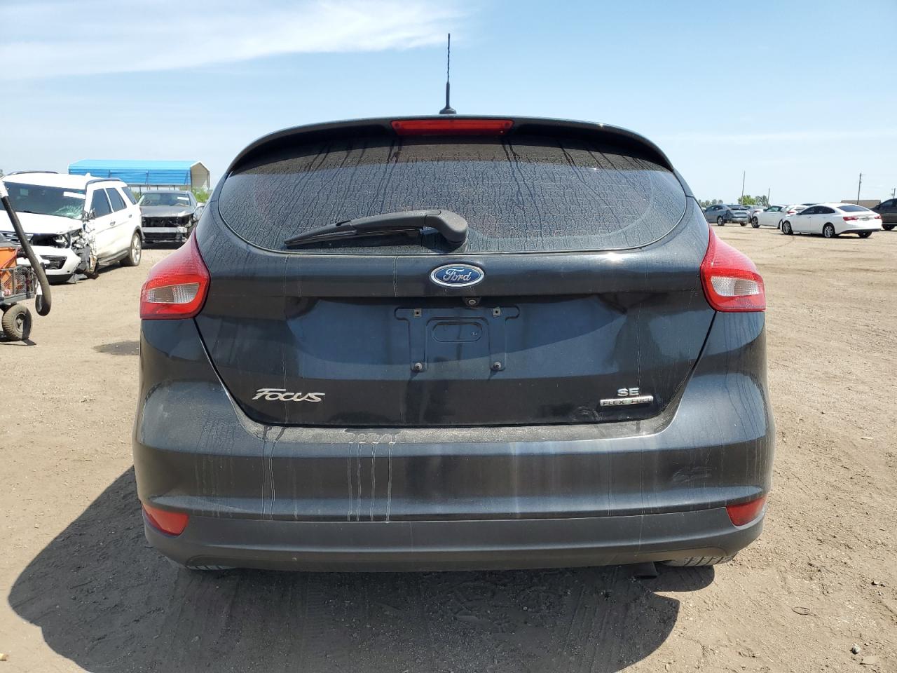 2015 FORD FOCUS SE - 1FADP3K20FL299130 — photo 6