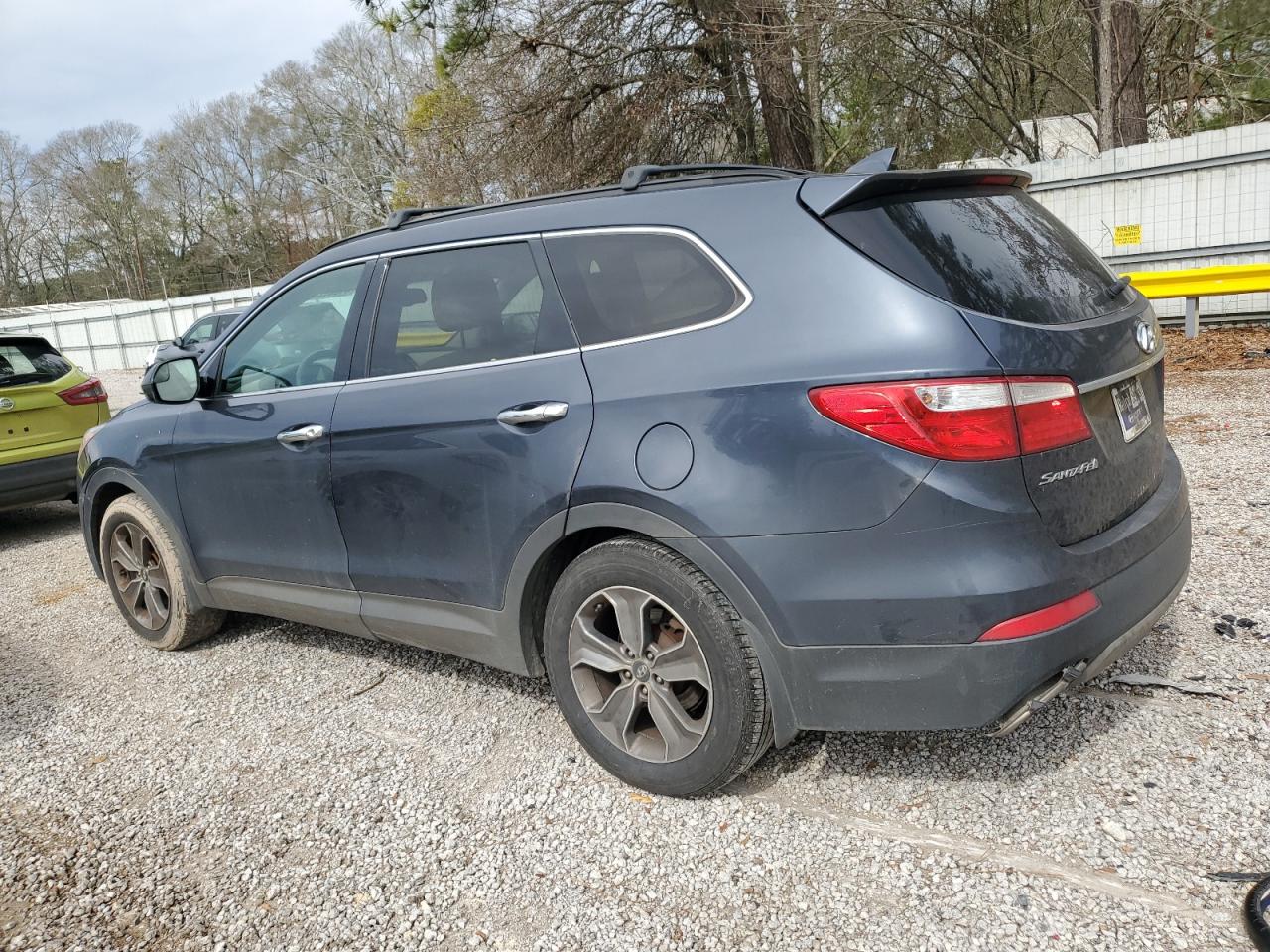 2015 HYUNDAI SANTA FE G - KM8SM4HF0FU115370 — photo 2