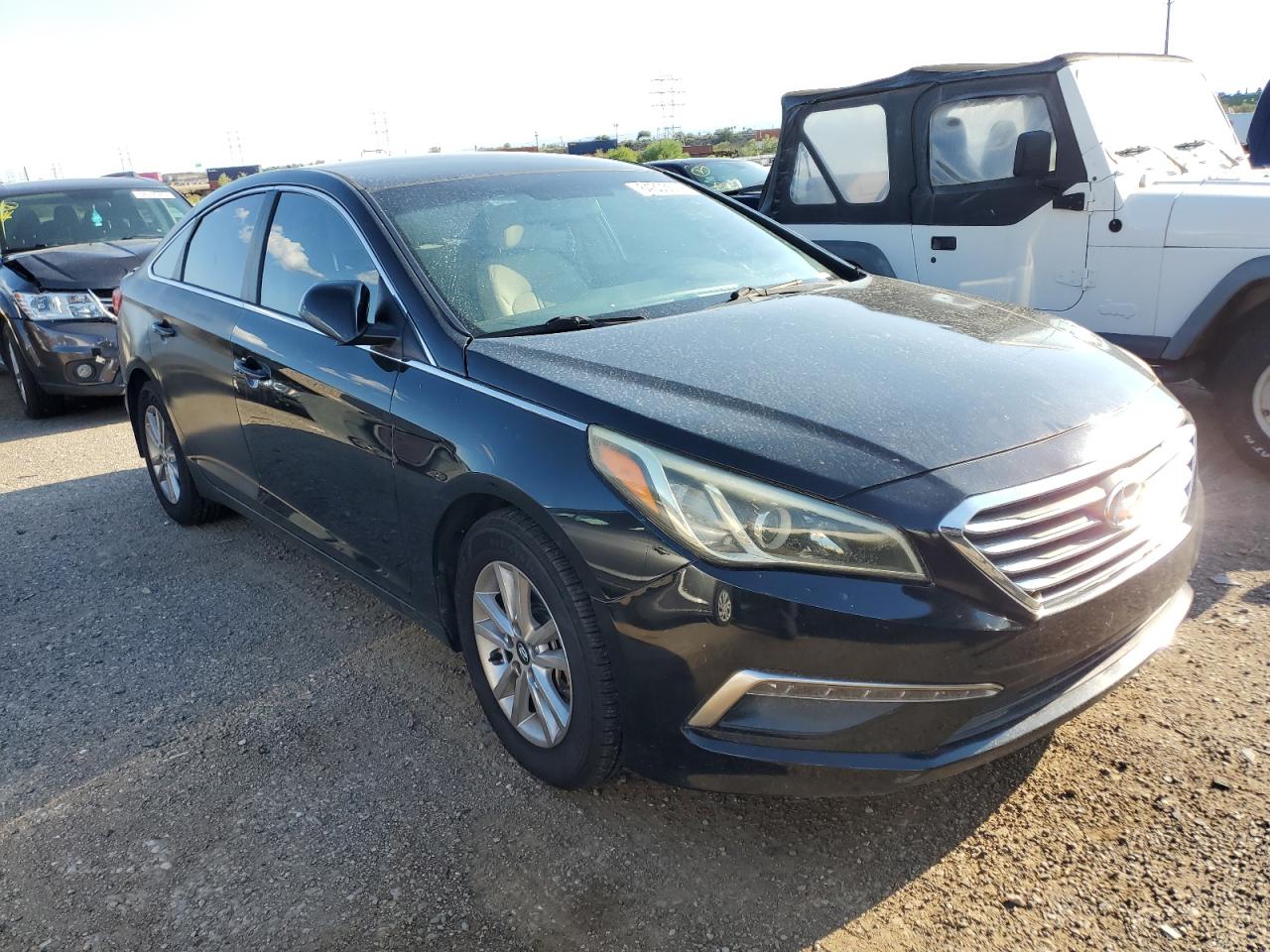 2015 HYUNDAI SONATA SE - 5NPE24AF1FH025317 — photo 4