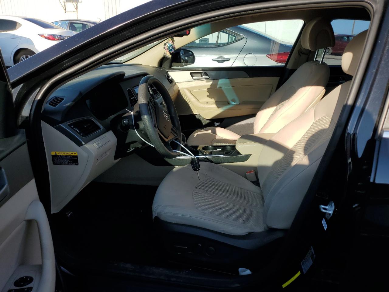 2015 HYUNDAI SONATA SE - 5NPE24AF1FH025317 — photo 7