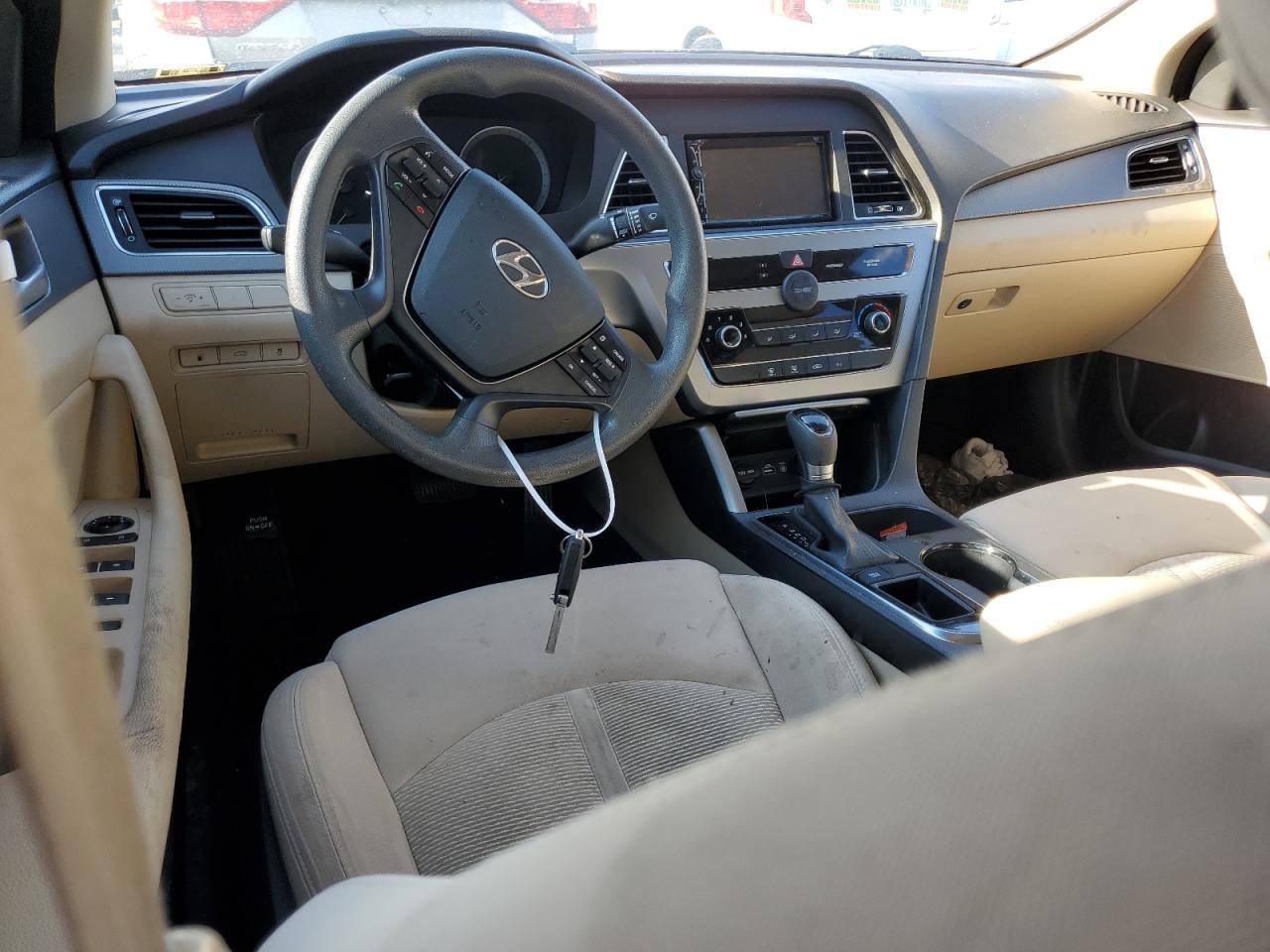 2015 HYUNDAI SONATA SE - 5NPE24AF1FH025317 — photo 8