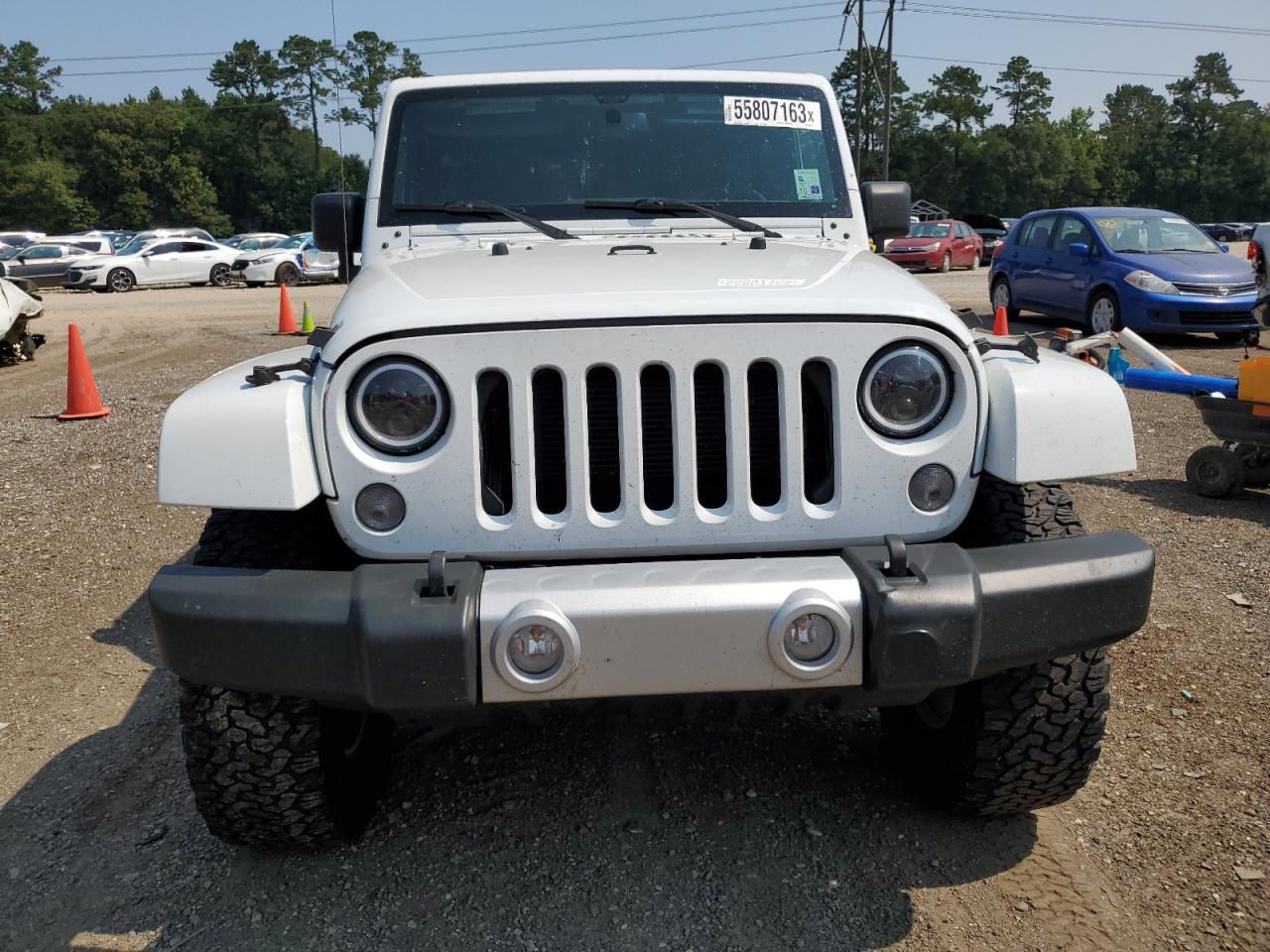 2015 JEEP WRANGLER U - 1C4BJWEG0FL550272 — photo 4