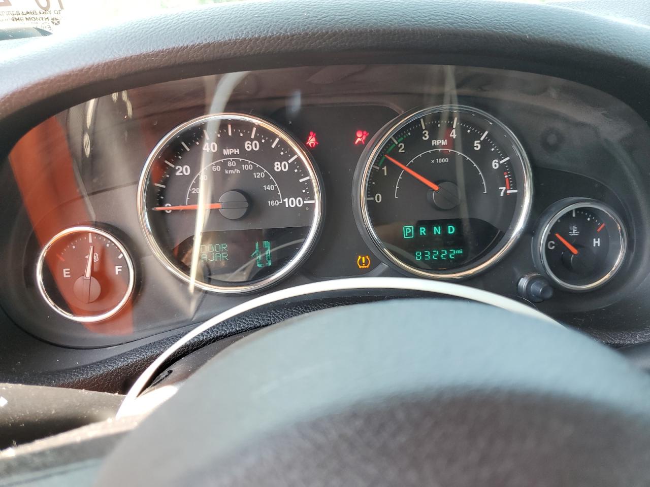2015 JEEP WRANGLER U - 1C4BJWEG0FL550272 — photo 8