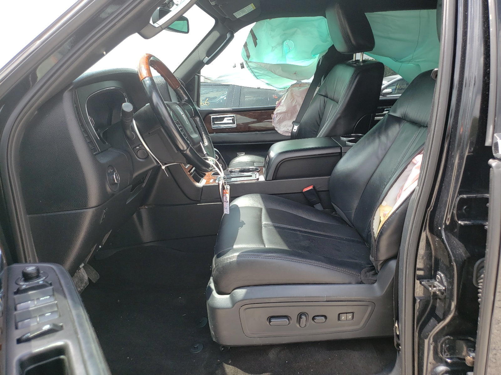 2015 LINCOLN NAVIGATOR - 5LMJJ3HT3FEJ01412 — photo 5