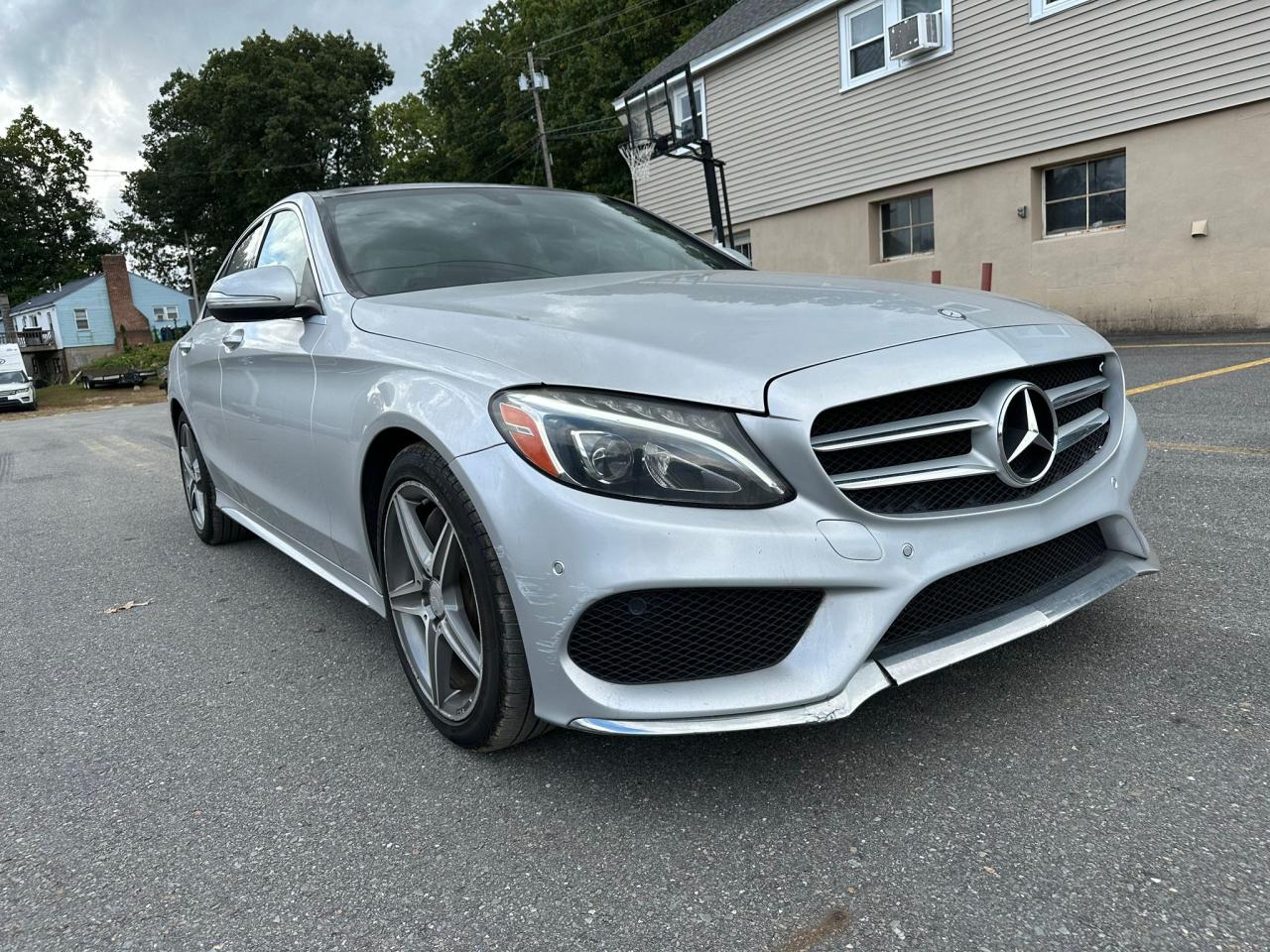 2015 MERCEDES-BENZ C 300 - 55SWF4JB3FU067605 — photo 4
