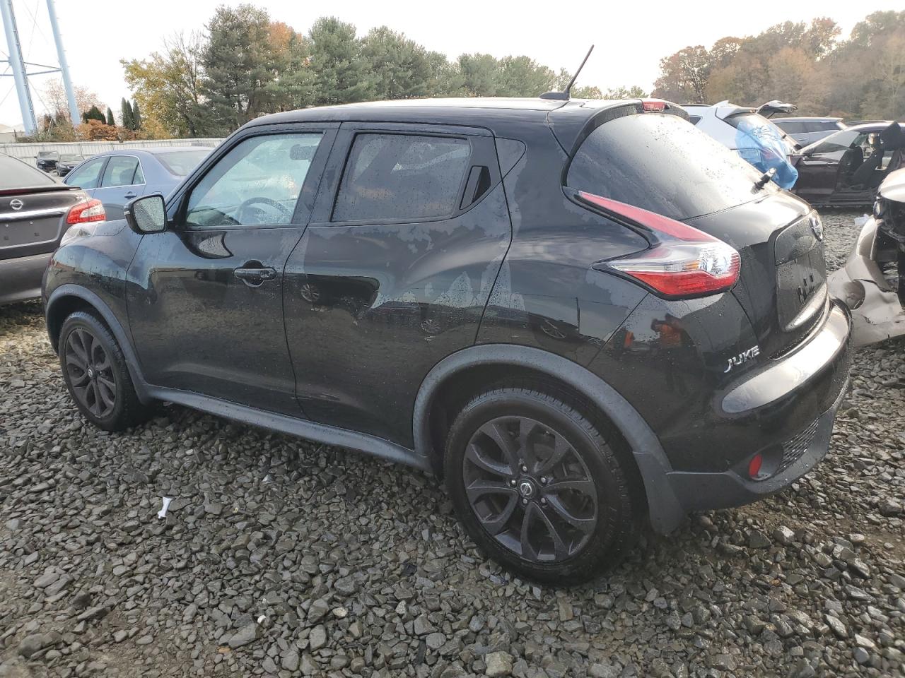2015 NISSAN JUKE S - JN8AF5MR6FT512138 — photo 2