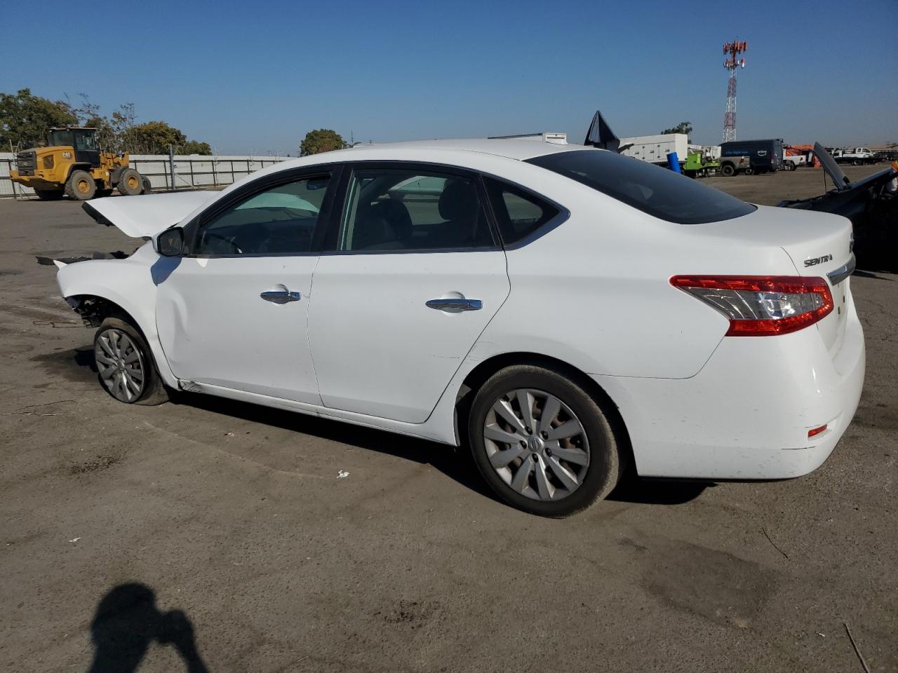 2015 NISSAN SENTRA S - 3N1AB7AP9FL634246 — photo 2