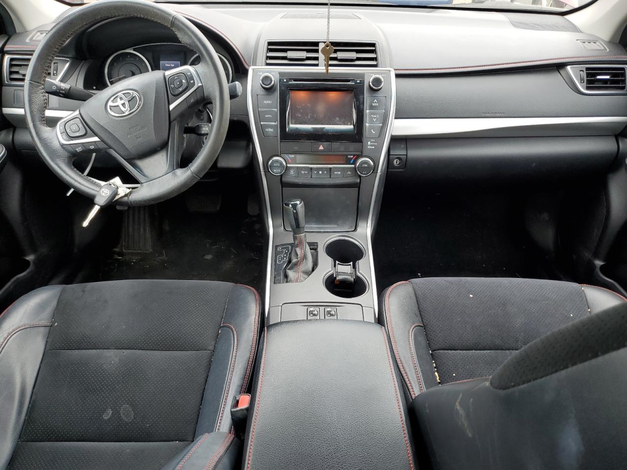 2015 TOYOTA CAMRY LE - 4T1BF1FK7FU944297 — photo 8