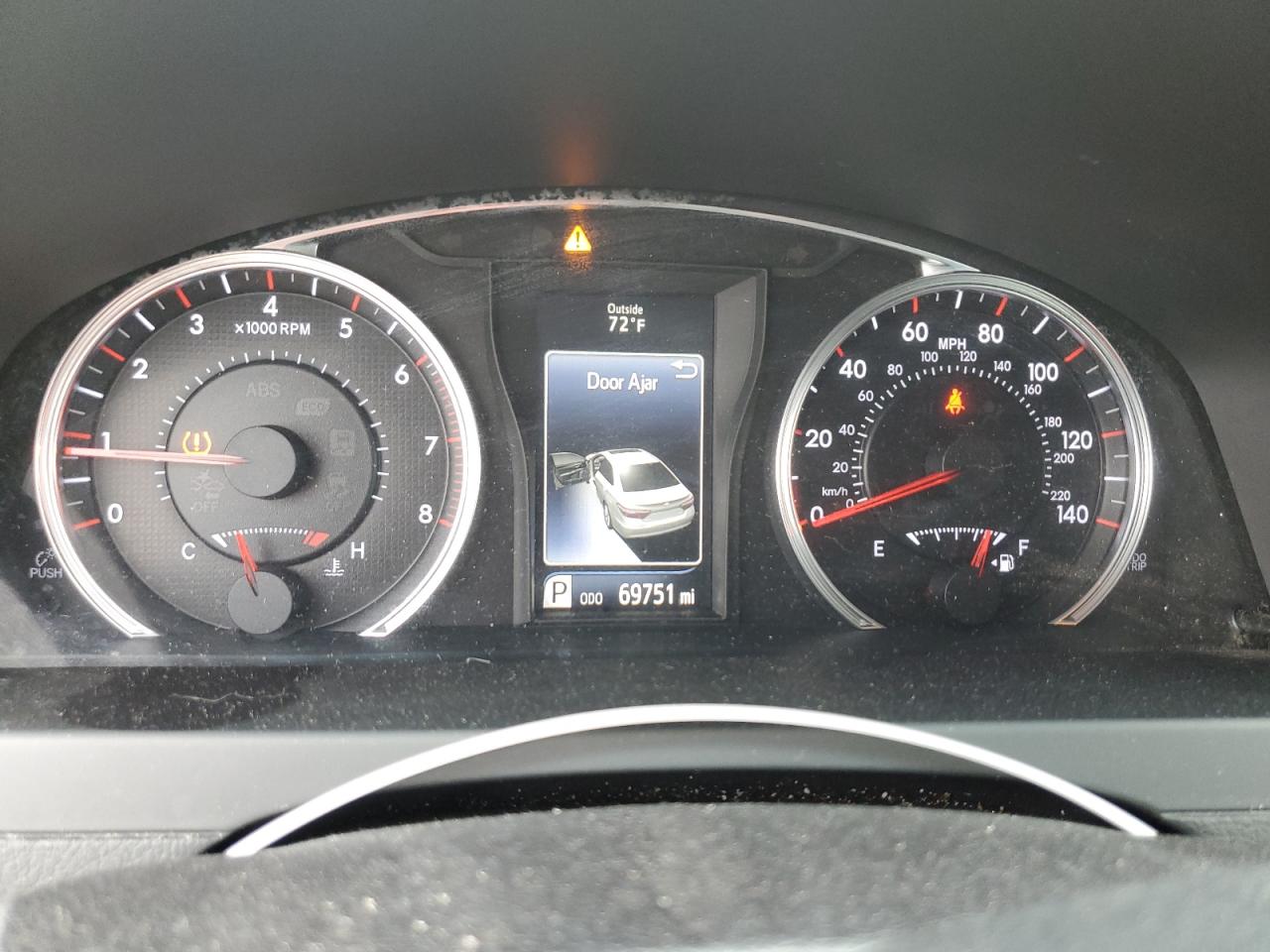 2015 TOYOTA CAMRY LE - 4T1BF1FK7FU944297 — photo 9