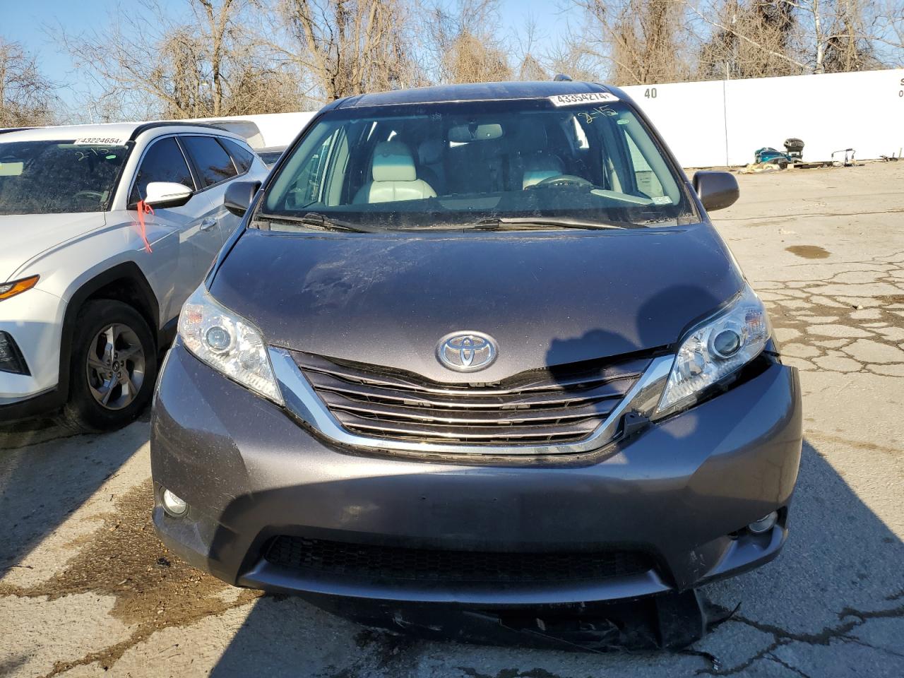2015 TOYOTA SIENNA LE - 5TDKK3DC3FS575711 — photo 5
