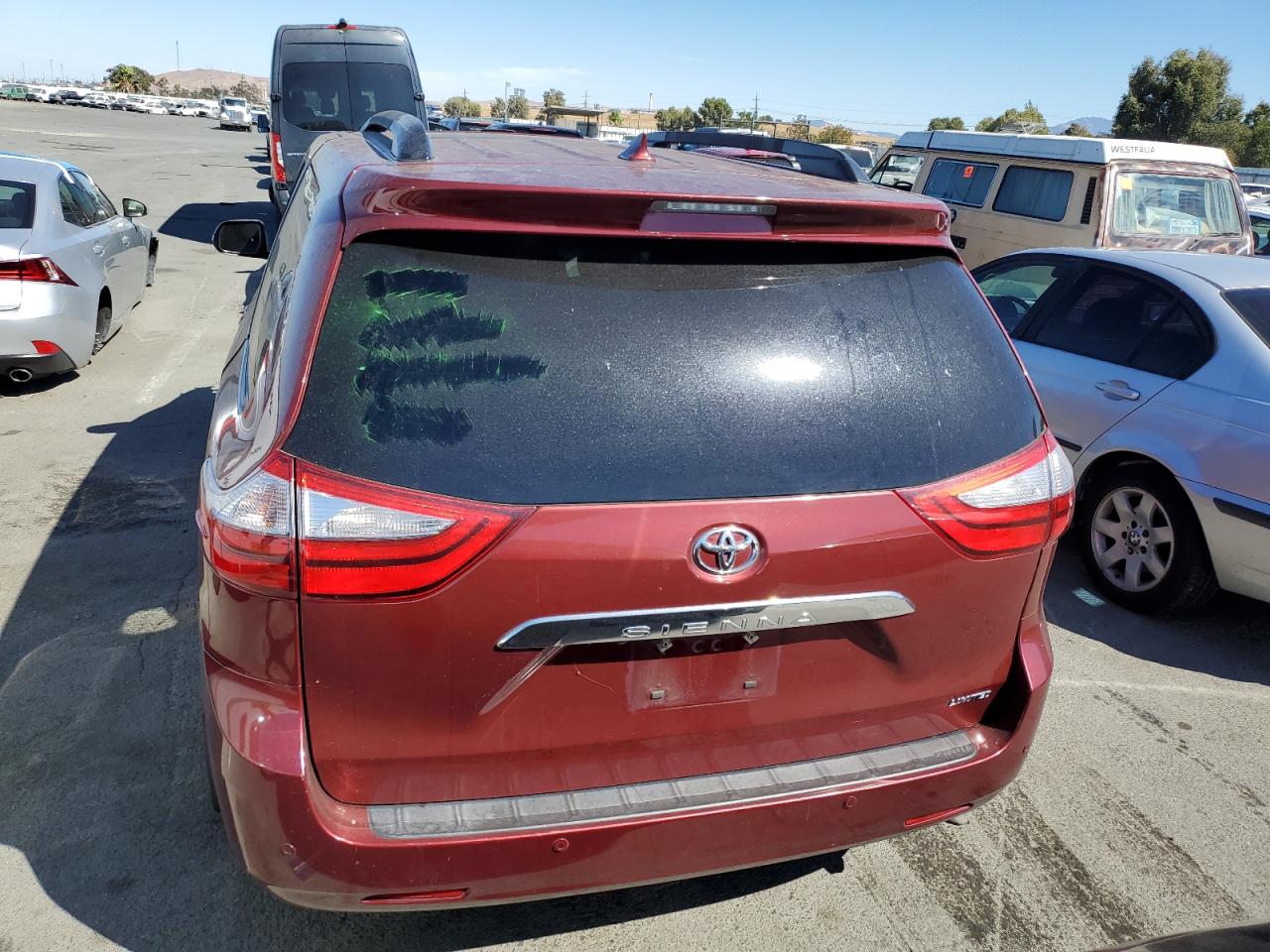 2015 TOYOTA SIENNA XLE - 5TDYK3DCXFS596260 — photo 6
