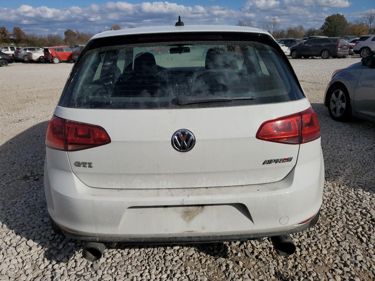 2015 VOLKSWAGEN GTI - 3VWYT7AU9FM040472 — photo 6