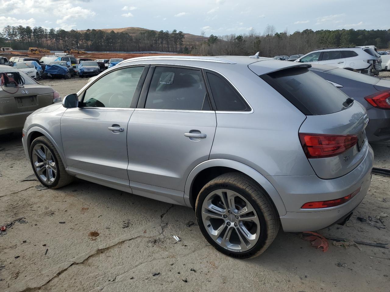 2016 AUDI Q3 PREMIUM - WA1EFCFS6GR000518 — photo 2