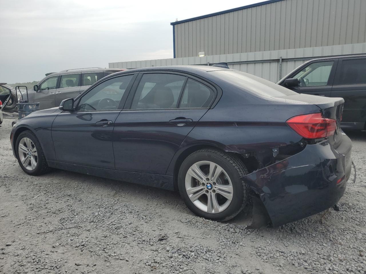 2016 BMW 328 I SULE - WBA8E9G50GNT45498 — photo 2