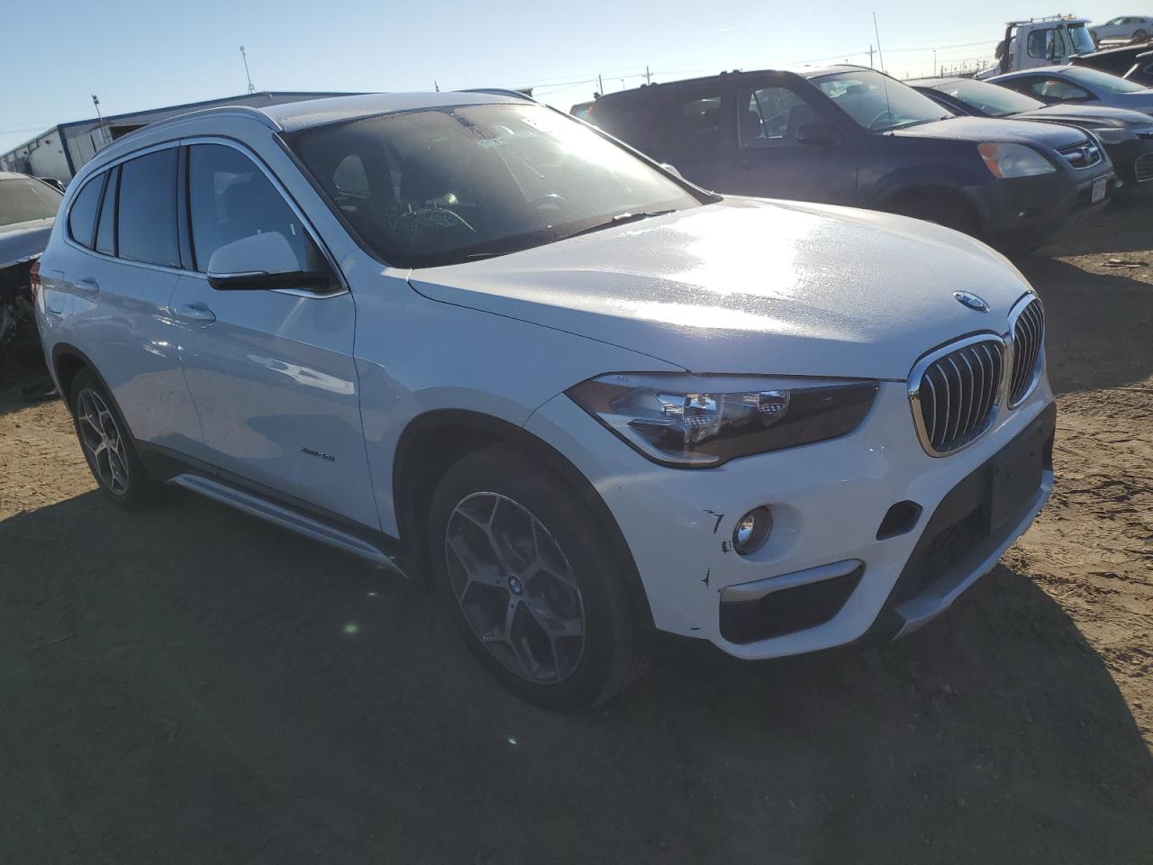 2016 BMW X1 XDRIVE2 - WBXHT3C36GP889716 — photo 4
