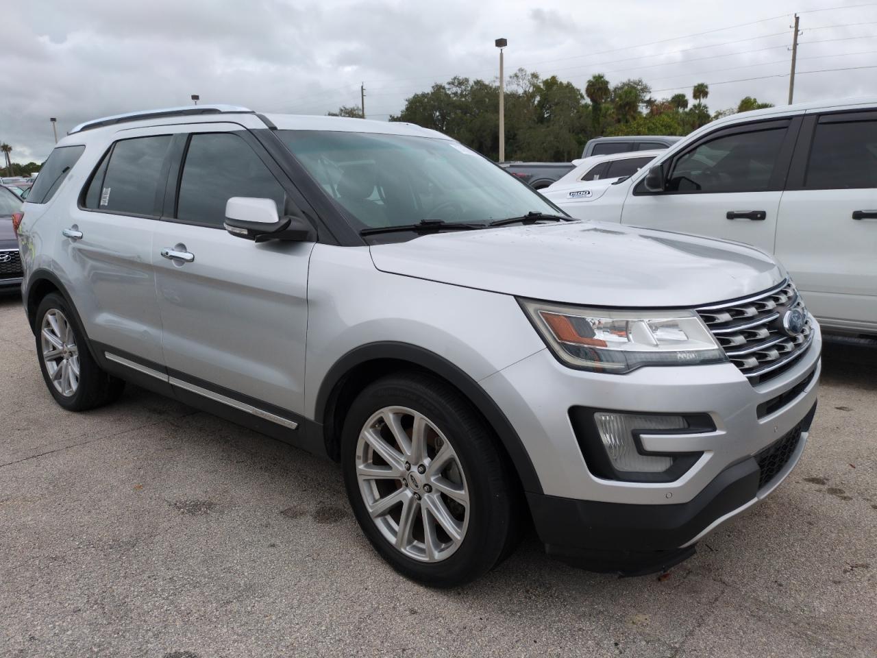 2016 FORD EXPLORER L - 1FM5K7F87GGC48457 — photo 3