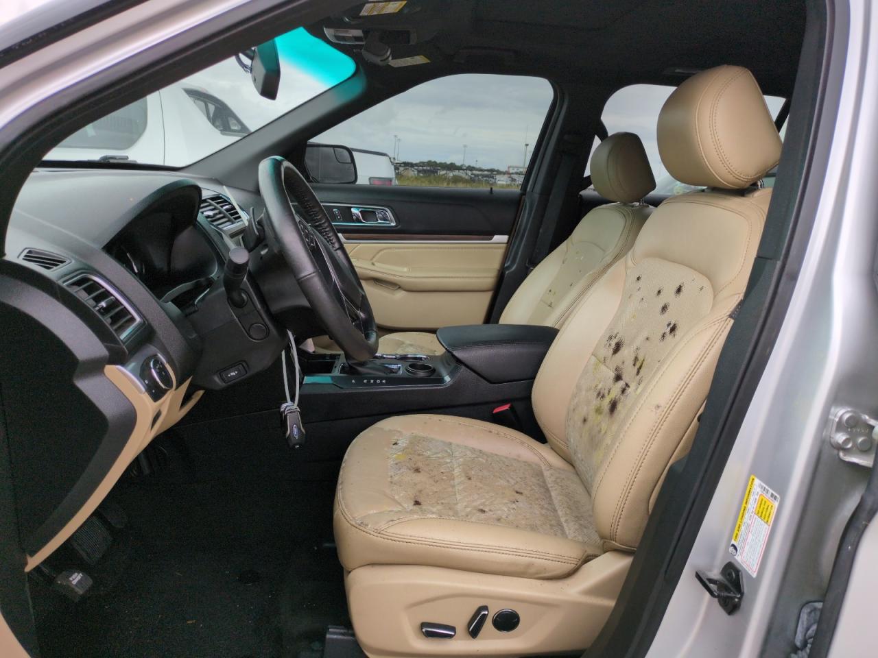2016 FORD EXPLORER L - 1FM5K7F87GGC48457 — photo 5