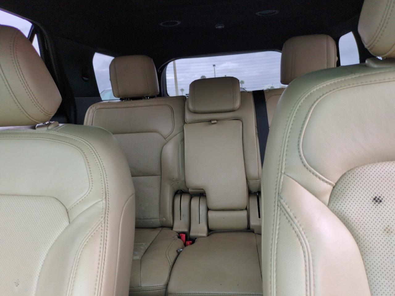 2016 FORD EXPLORER L - 1FM5K7F87GGC48457 — photo 8