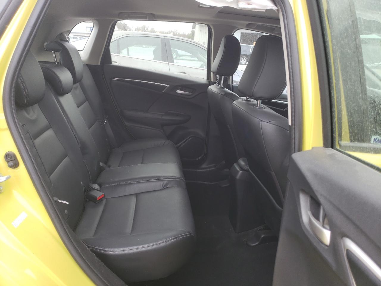 2016 HONDA FIT EX - JHMGK5H87GS016273 — photo 10