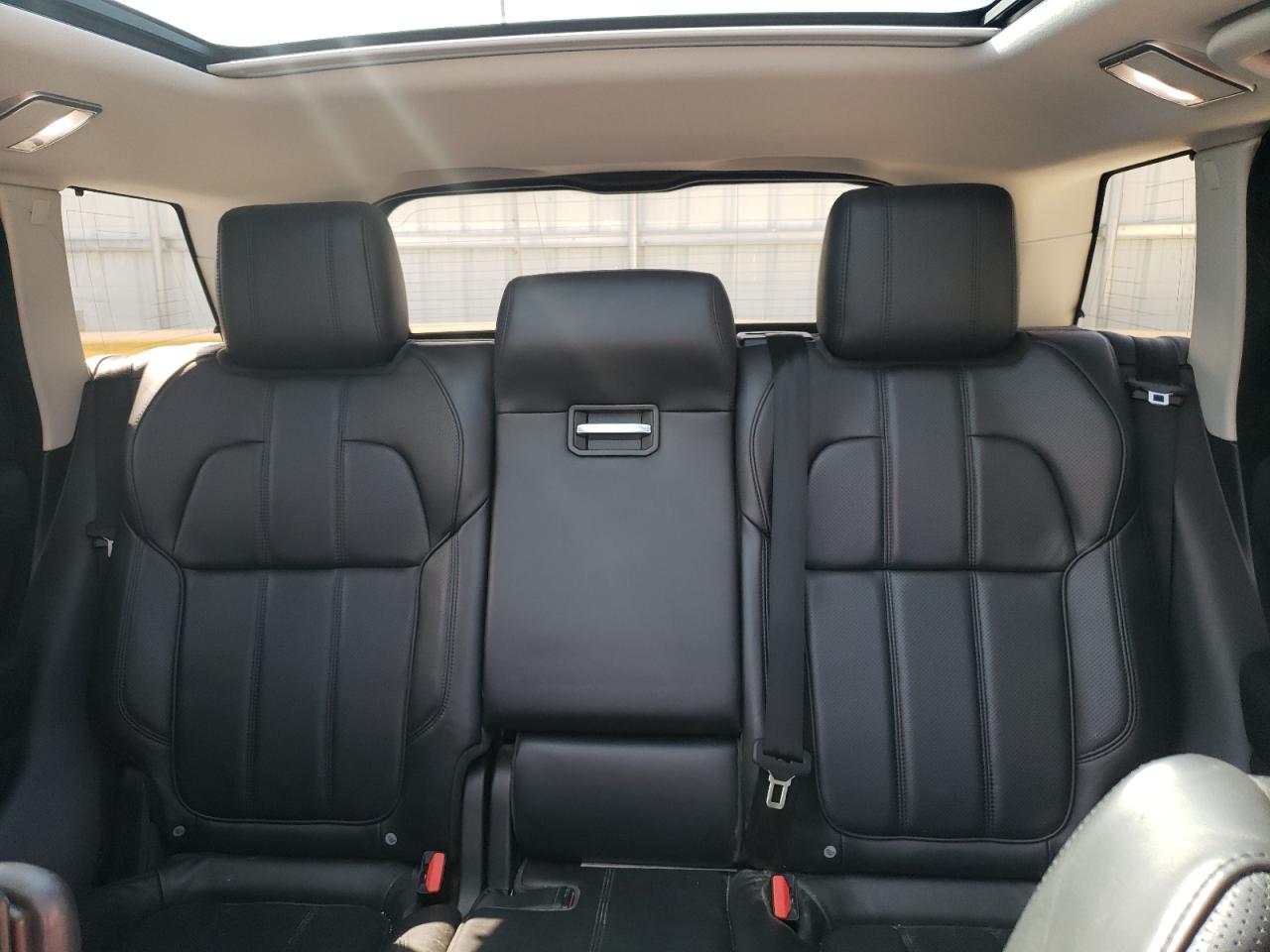 2016 LAND ROVER RANGE ROVE - SALWR2KF9GA656076 — photo 10