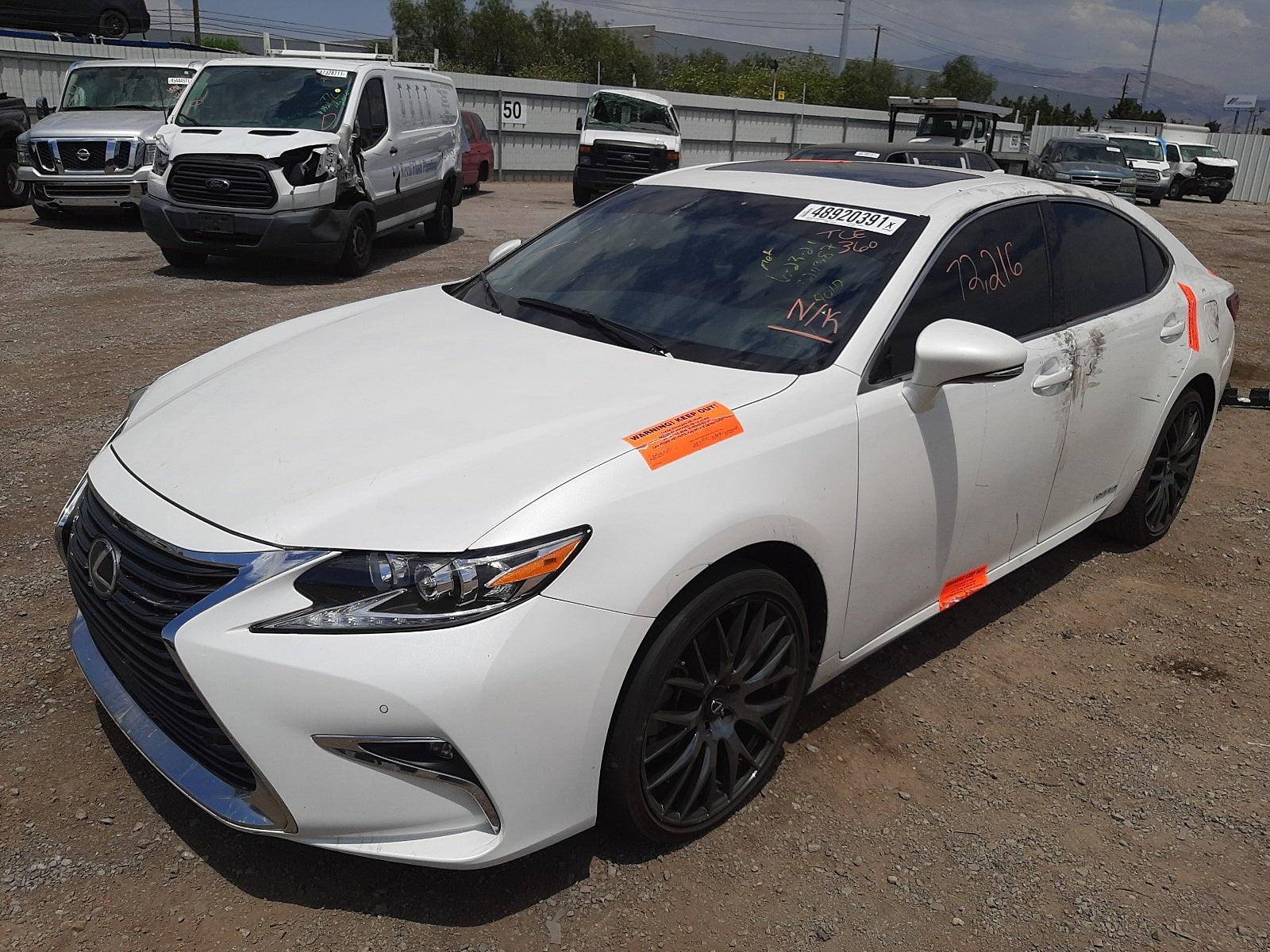 2016 LEXUS ES 300H - JTHBW1GG2G2101831 — photo 2
