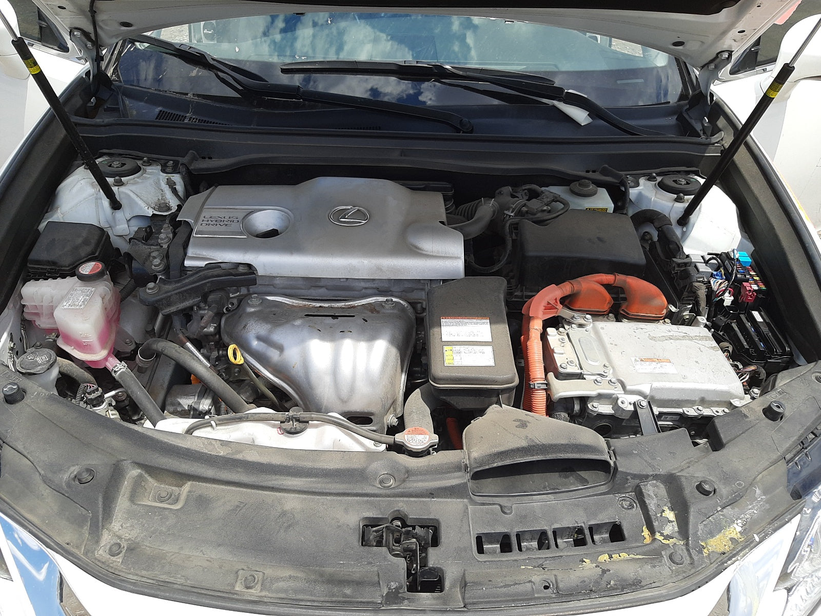 2016 LEXUS ES 300H - JTHBW1GG2G2101831 — photo 7
