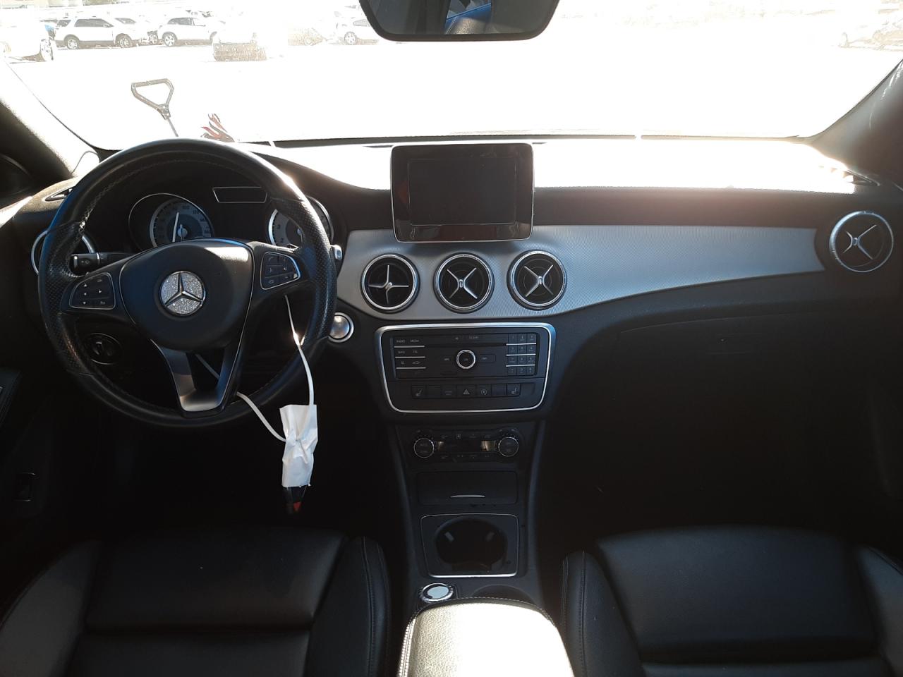 2016 MERCEDES-BENZ CLA 250 - WDDSJ4EB5GN318271 — photo 9