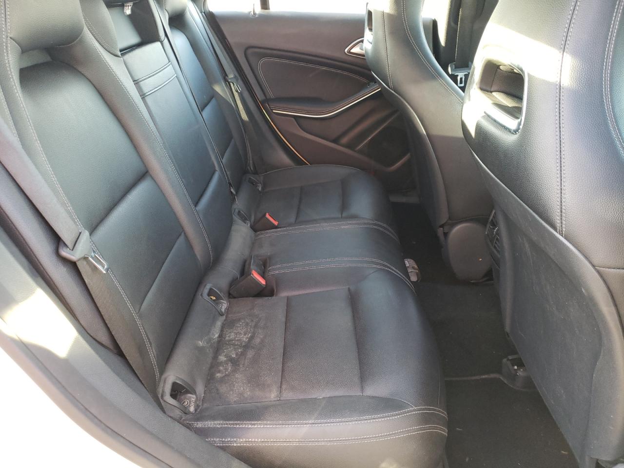 2016 MERCEDES-BENZ CLA 250 - WDDSJ4EBXGN298826 — photo 6