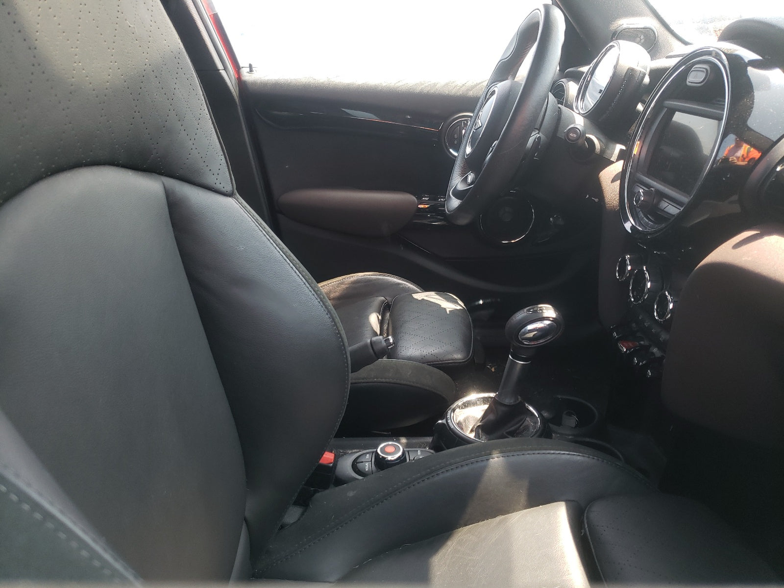 2016 MINI COOPER S - WMWXU3C57G2D31586 — photo 5