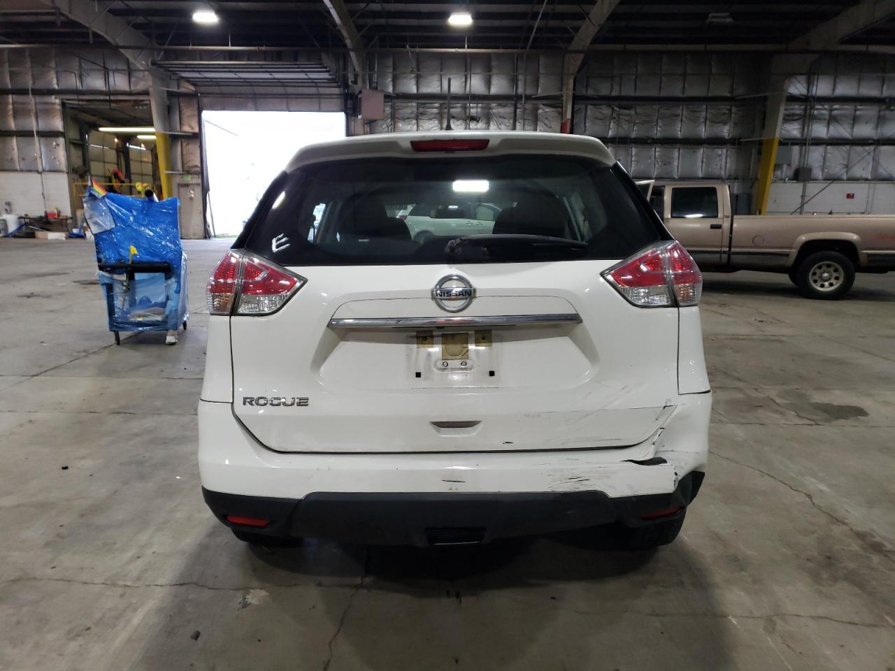 2016 NISSAN ROGUE S - JN8AT2MT2GW018880 — photo 6