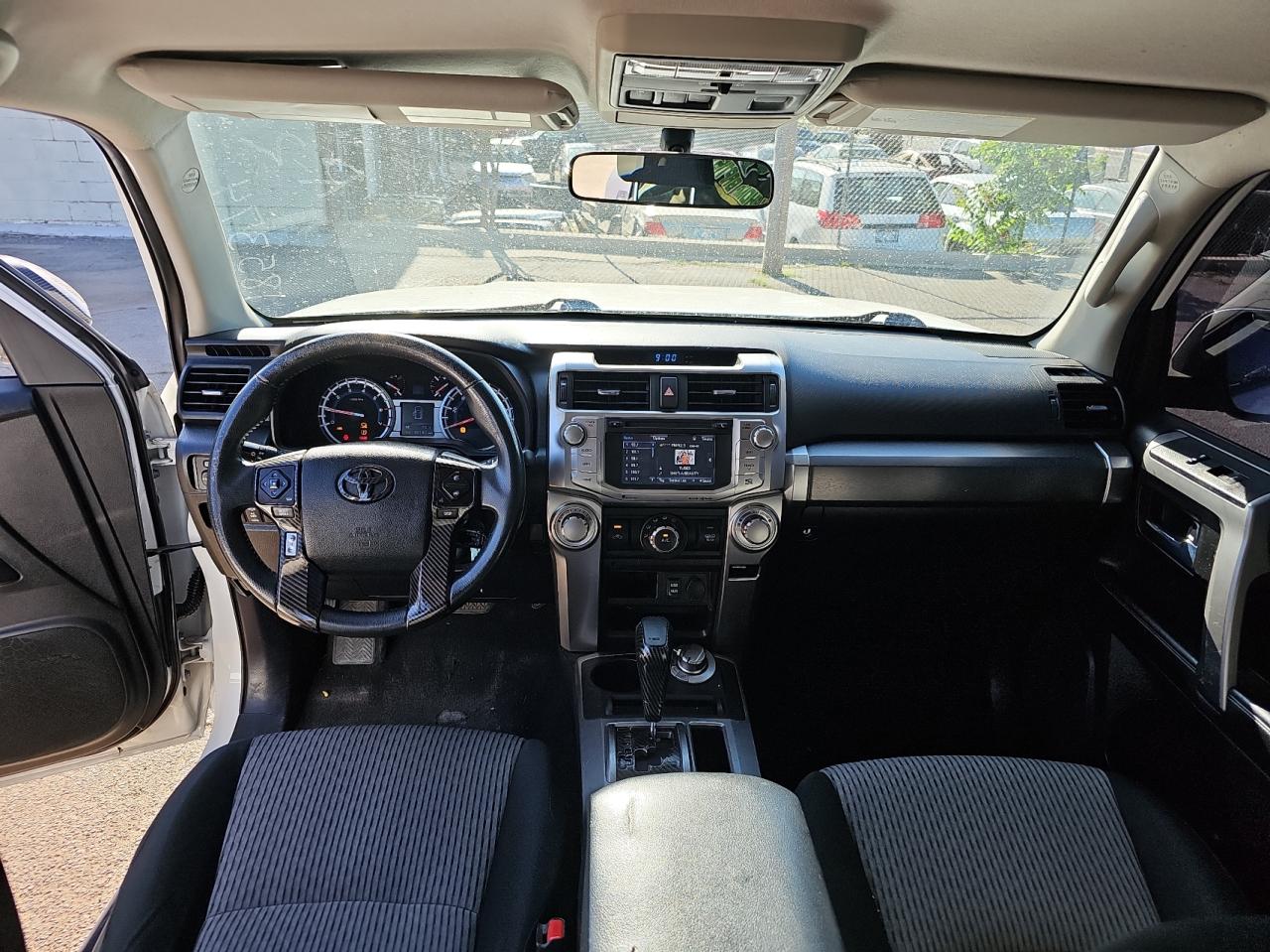 2016 TOYOTA 4RUNNER SR - JTEBU5JR3G5295238 — photo 8