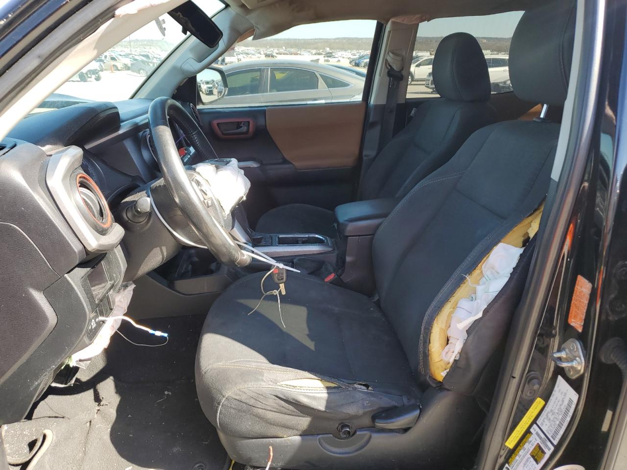 2016 TOYOTA TACOMA DOU - 5TFAZ5CN1GX005420 — photo 7