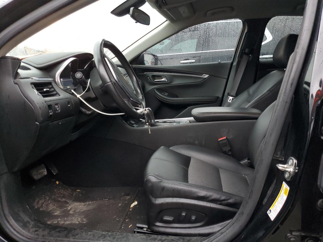 2017 CHEVROLET IMPALA LT - 2G1105SA0H9174958 — photo 7
