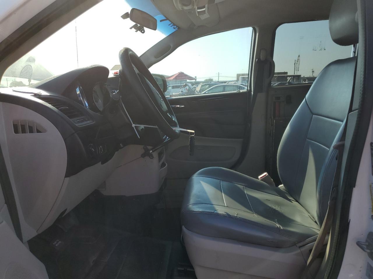 2017 DODGE GRAND CARA - 2C4RDGBG1HR776511 — photo 7
