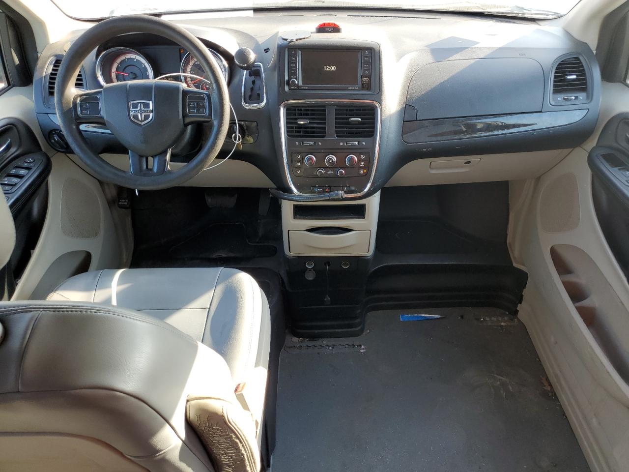 2017 DODGE GRAND CARA - 2C4RDGBG1HR776511 — photo 8