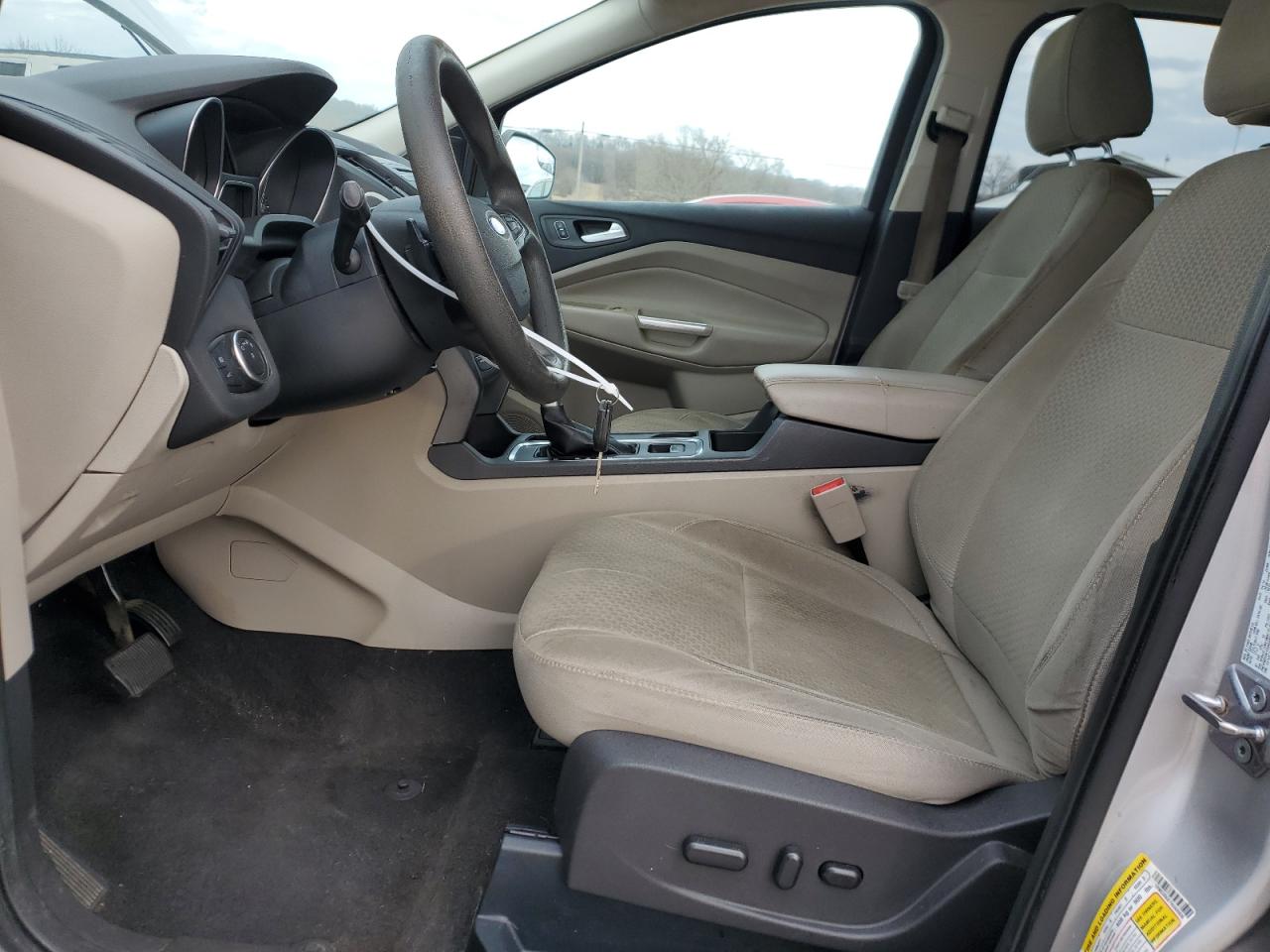 2017 FORD ESCAPE SE - 1FMCU0GD7HUA09806 — photo 7