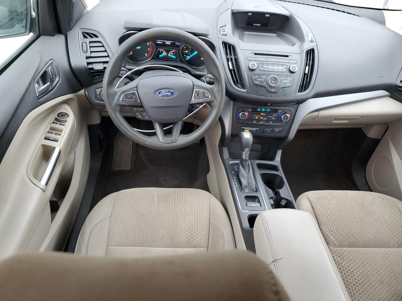 2017 FORD ESCAPE SE - 1FMCU0GD7HUA09806 — photo 8