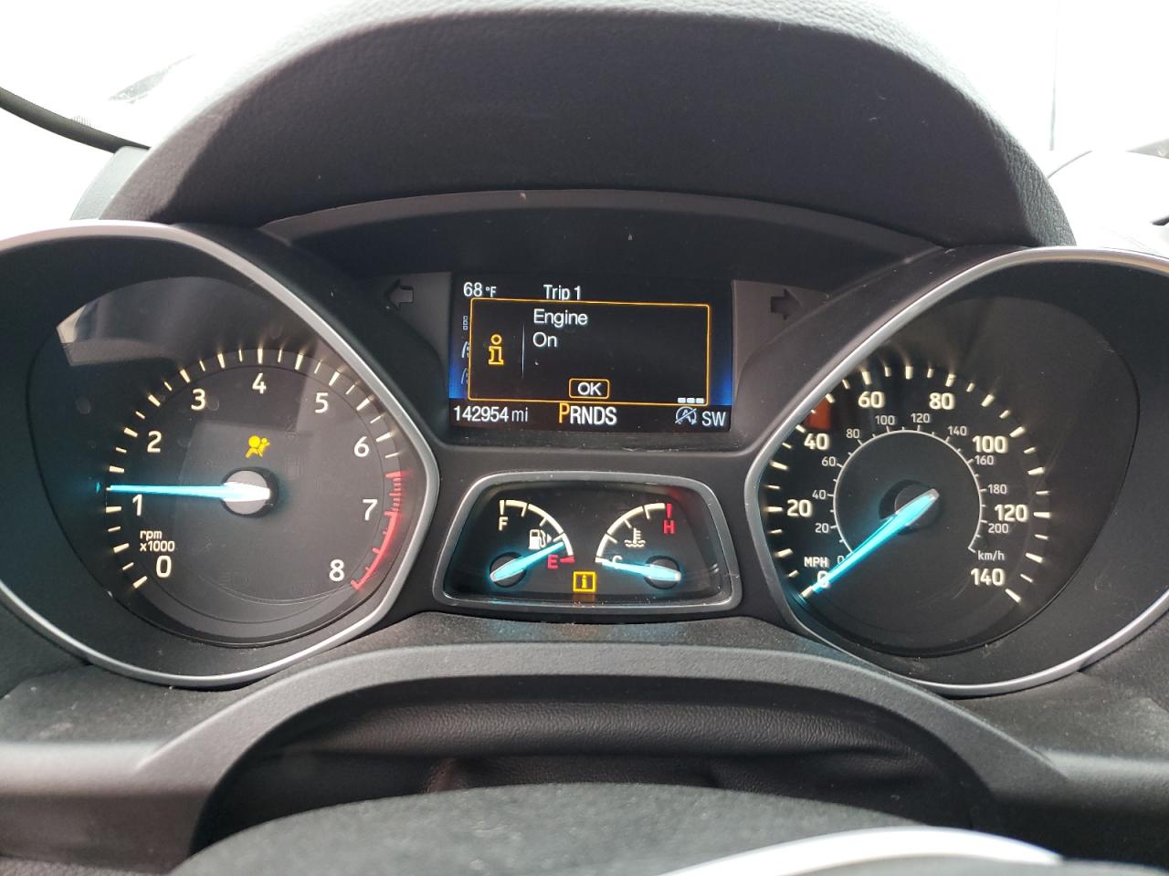 2017 FORD ESCAPE SE - 1FMCU0GD7HUA09806 — photo 9
