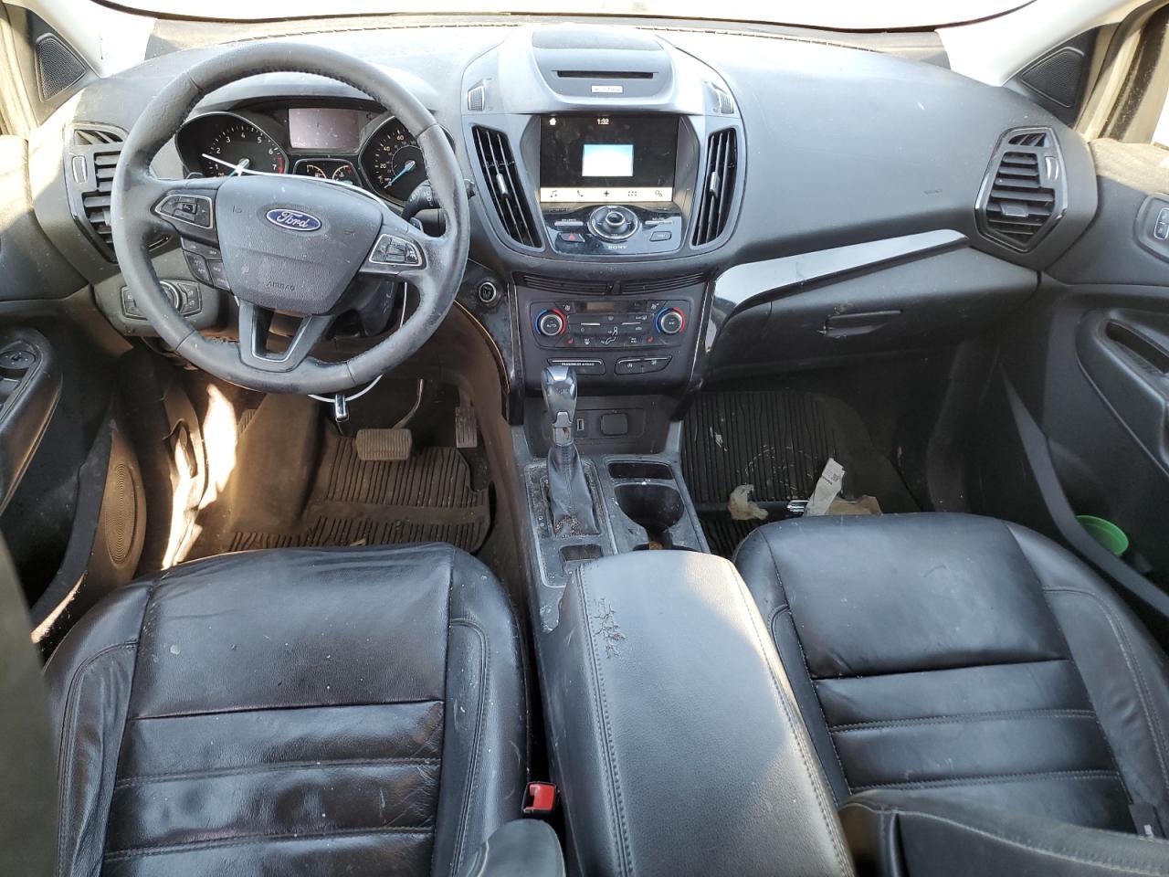 2017 FORD ESCAPE TIT - 1FMCU9J9XHUD94805 — photo 8