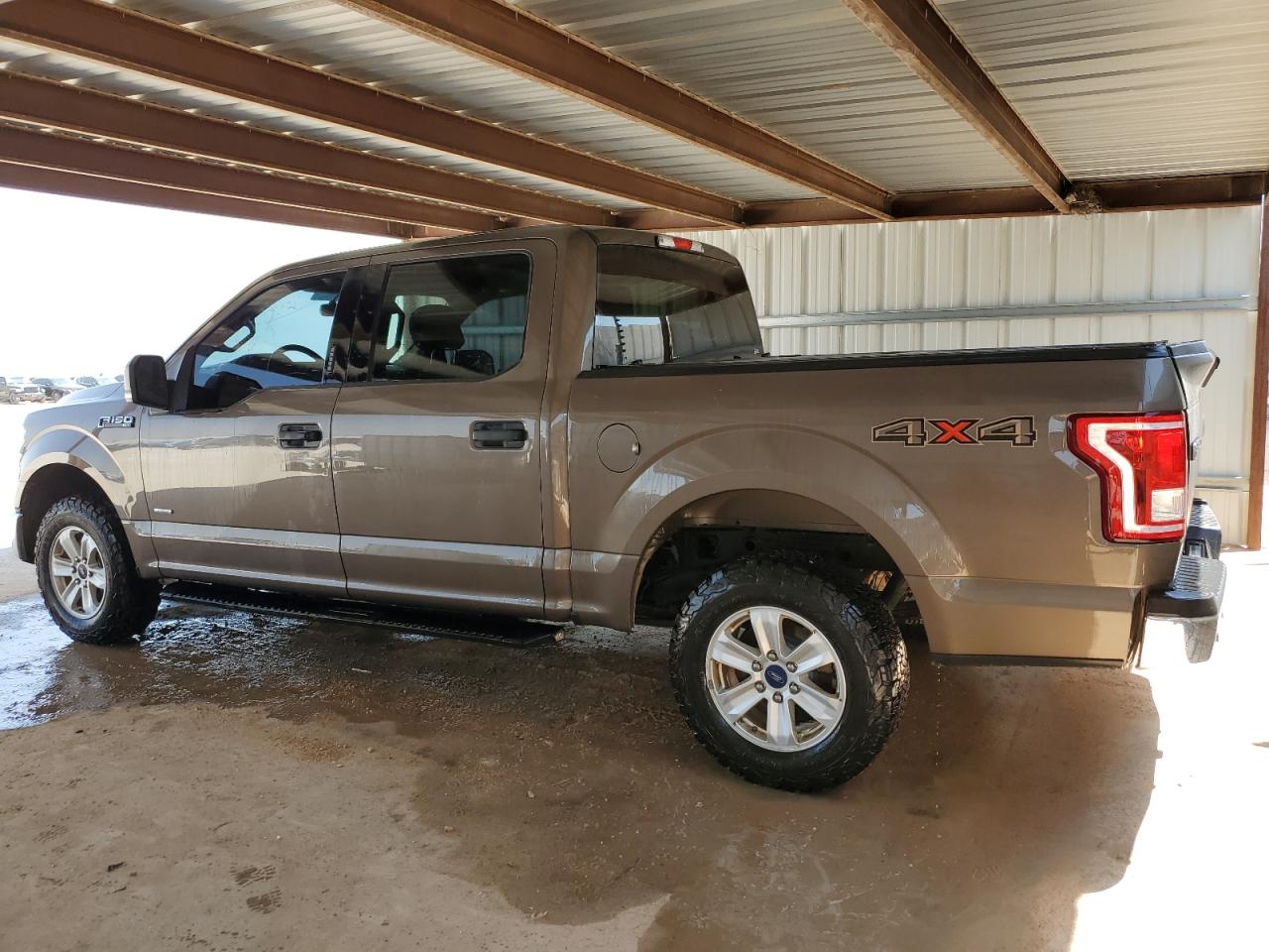 2017 FORD F150 SUPER - 1FTEW1EP9HKE53520 — photo 2
