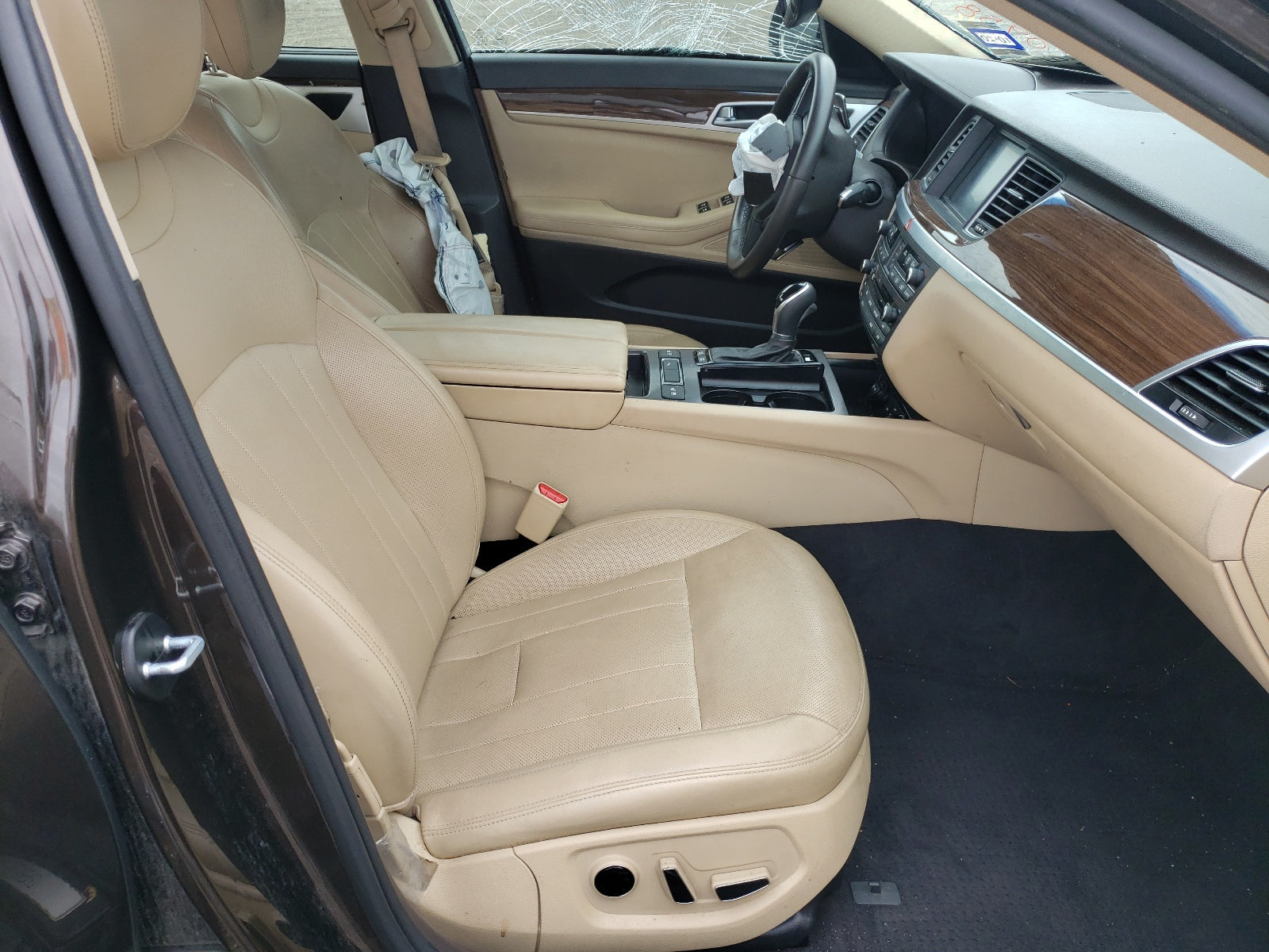 2017 GENESIS G80 BASE - KMHGN4JE0HU200958 — photo 5