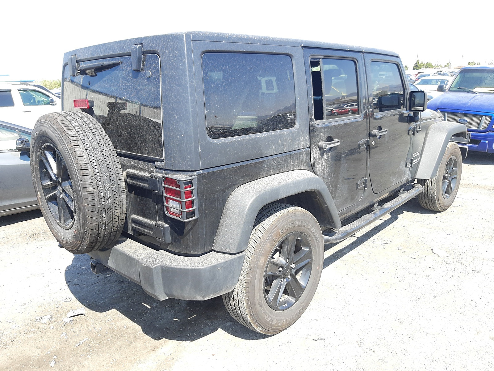 2017 JEEP WRANGLER U - 1C4BJWDG7HL730563 — photo 4