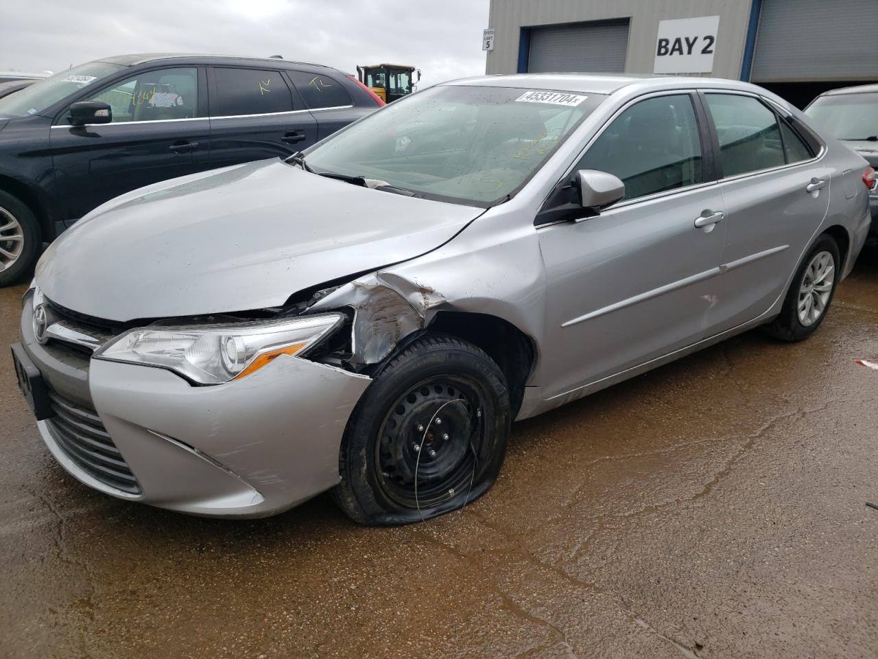 2017 TOYOTA CAMRY LE - 4T1BF1FK5HU377381 — photo 1